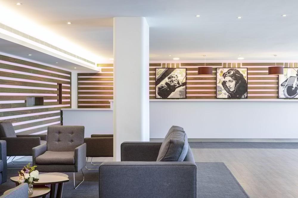 St Giles Heathrow - A St Giles Hotel Feltham Exteriér fotografie