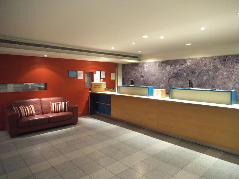 St Giles Heathrow - A St Giles Hotel Feltham Exteriér fotografie